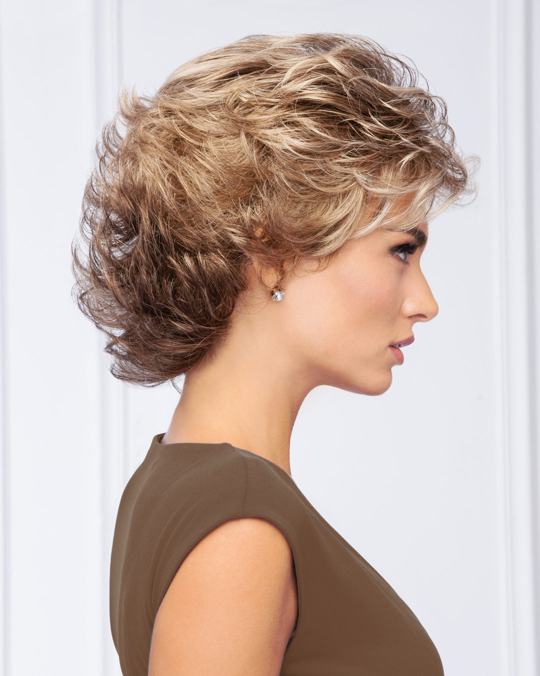Fortune Wavy Collar-Length Wig by Gabor with Flexlite Fiber