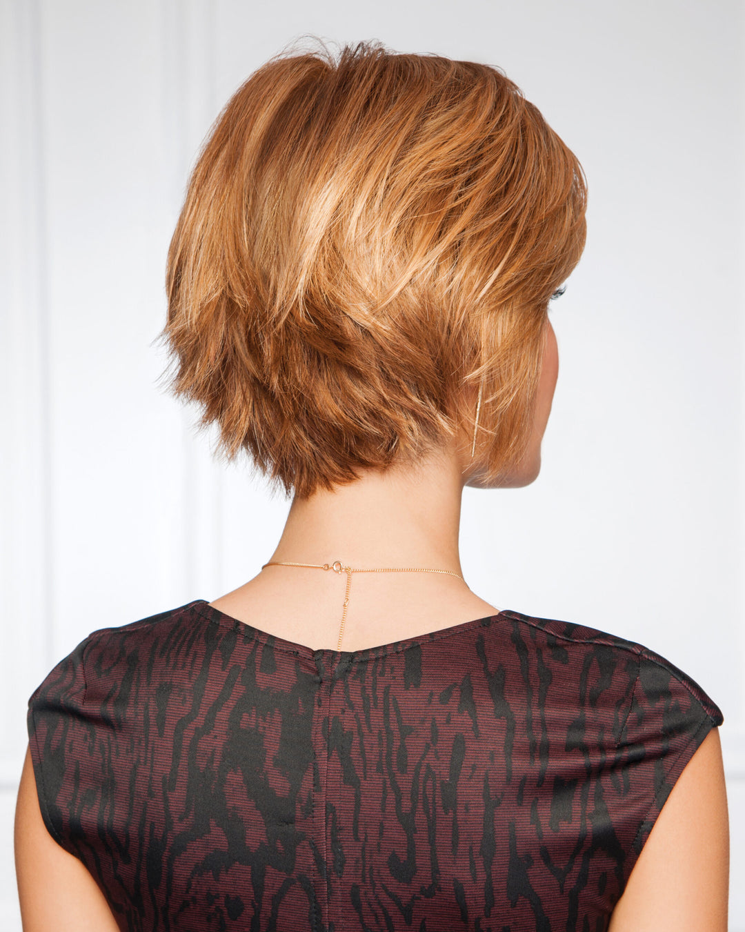 Gabor Innuendo Short Layered Bob Wig: Sleek Style with Flexlite Fiber