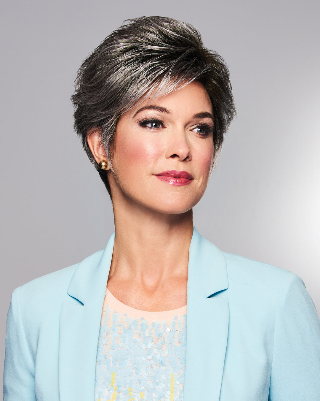 True Demure Short Wavy Wig for Women, Lightweight Flexlite Fiber