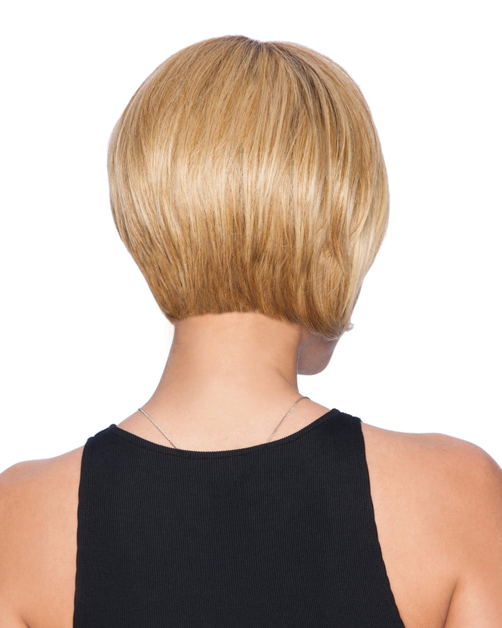 Layered Bob by Hairdo